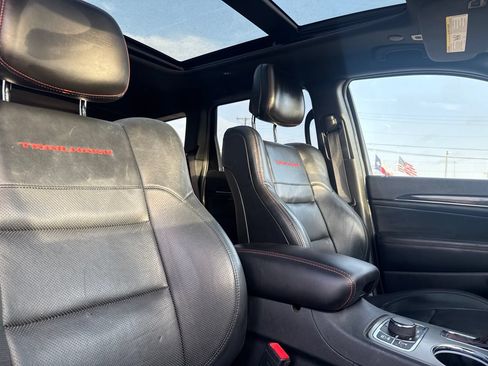Used 2021 Jeep Grand Cherokee Trailhawk w/ Trailhawk Luxury Group AWD/4WD image 25