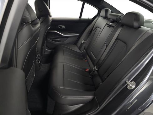 Used 2022 BMW 330i xDrive Sedan w/ Premium Package 2 image 33