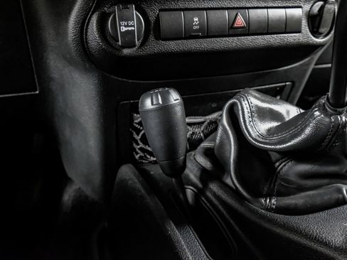 Used 2018 Jeep Wrangler Sport image 21