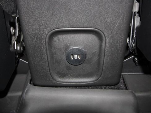 Used 2025 Ford Escape SE image 27