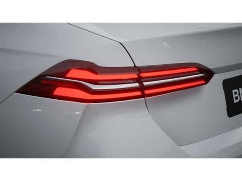 New 2026 BMW 530i 530i image 8