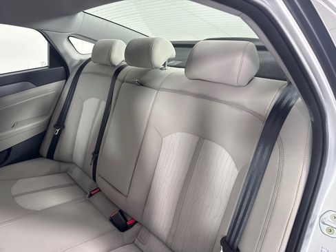 Used 2016 Hyundai Sonata SE image 21
