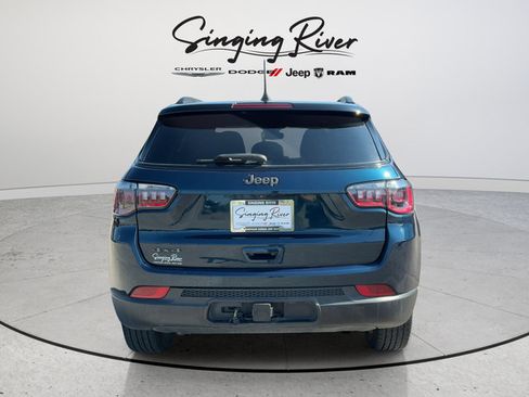 Used 2024 Jeep Compass Latitude w/ Altitude Special Edition AWD/4WD image 6