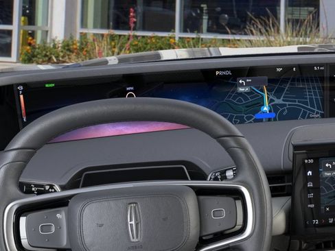New 2026 Lincoln Nautilus Reserve AWD/4WD image 13