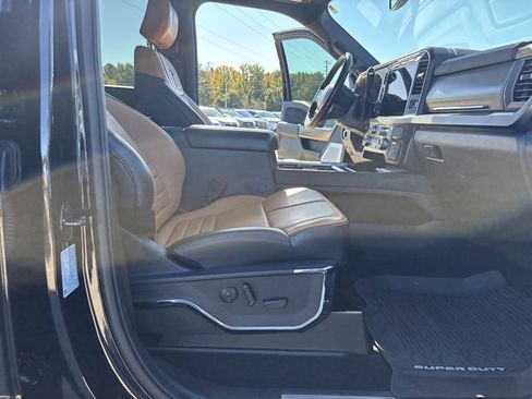 Used 2024 Ford F250 Platinum image 20