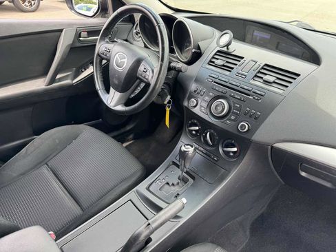 Used 2012 MAZDA MAZDA3 i Touring FWD image 13