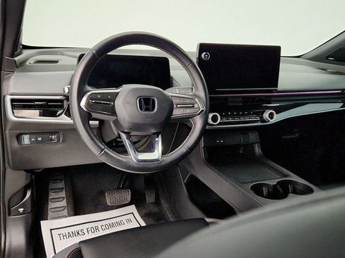 Used 2024 Honda Prologue Touring image 13