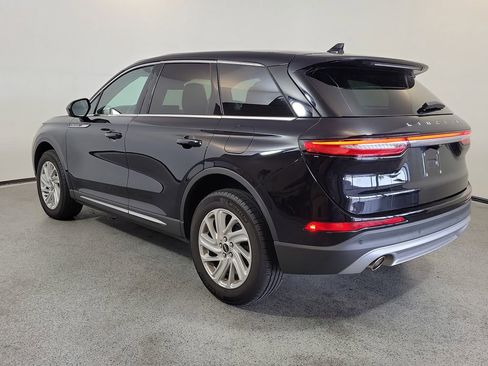 Used 2023 Lincoln Corsair AWD image 5