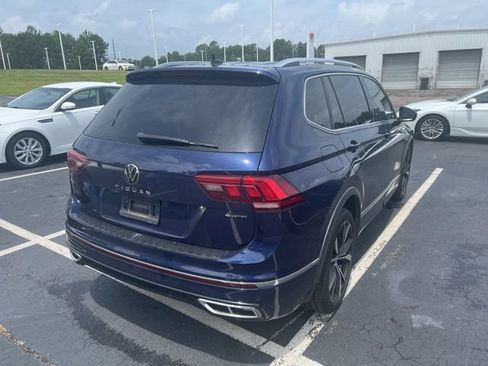 Used 2022 Volkswagen Tiguan SEL R-Line AWD/4WD image 8