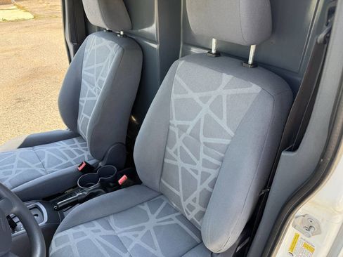 Used 2013 Ford Transit Connect XLT image 18