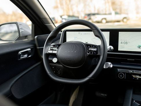 New 2024 Hyundai Ioniq 6 SEL AWD/4WD image 14