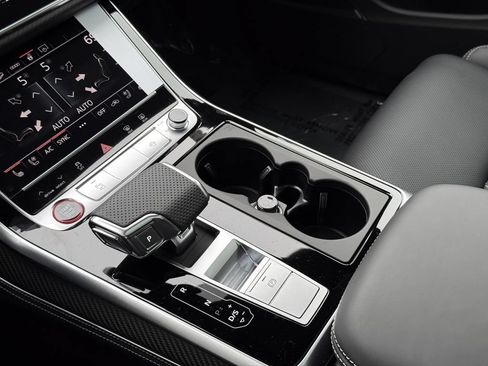New 2026 Audi SQ8 Premium Plus AWD/4WD image 17