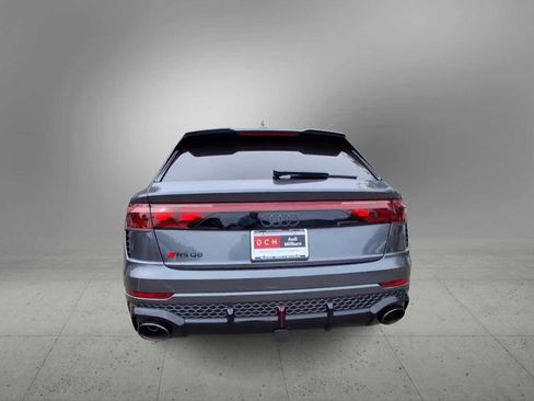 New 2025 Audi RS Q8 performance image 7