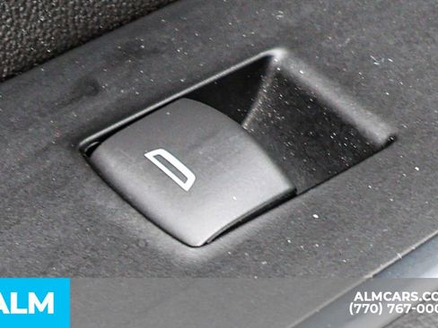 Used 2026 GMC Sierra 1500 SLT RWD image 50