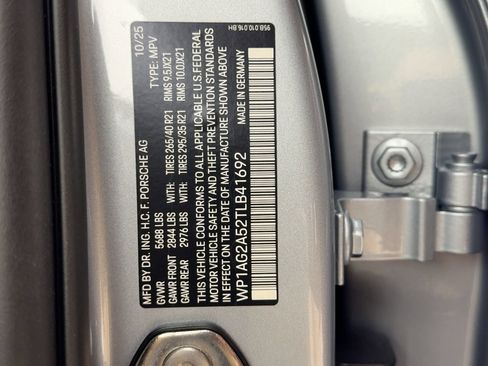 Certified 2026 Porsche Macan S AWD/4WD image 20