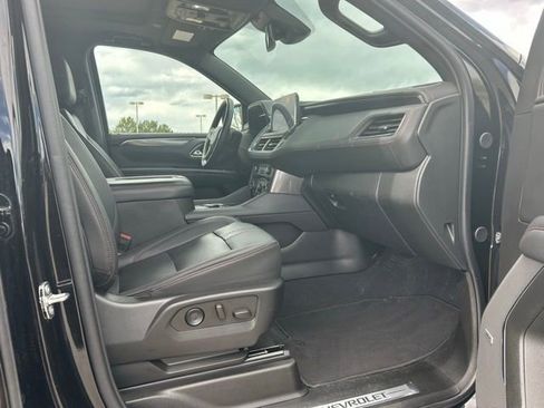 Used 2024 Chevrolet Tahoe RST w/ Luxury Package image 31