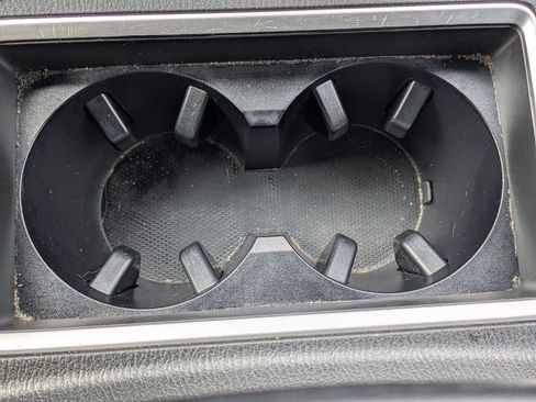 Used 2024 Mitsubishi Outlander SE image 20