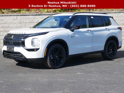 New 2025 Mitsubishi Outlander 4WD Plug-In Hybrid