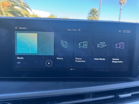 Used 2024 Hyundai Santa Fe SEL image 19