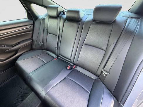 Used 2021 Honda Accord Sport image 15