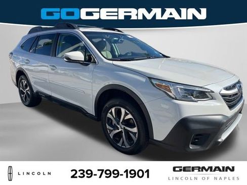 Used 2020 Subaru Outback Limited image 21