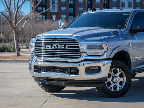 Used 2020 RAM 2500 Laramie image 8