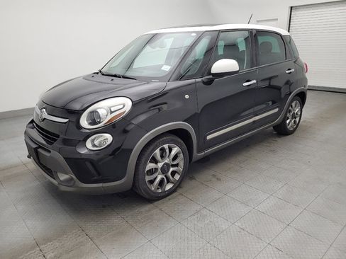 Used 2016 FIAT 500L Trekking image 2