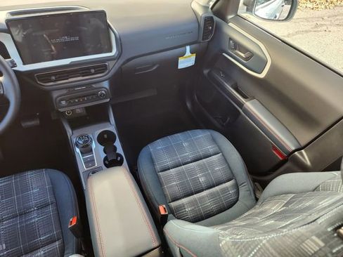 New 2025 Ford Bronco Sport Heritage w/ Convenience Package image 12