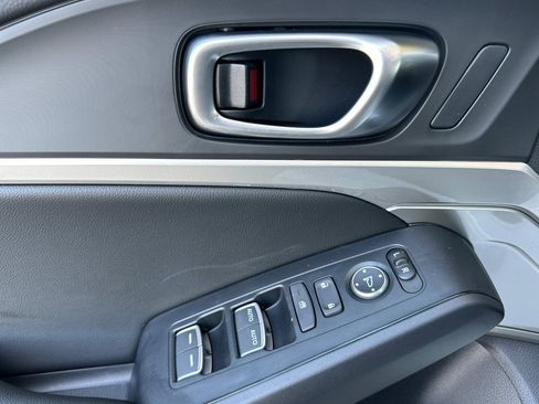 New 2026 Acura Integra image 11