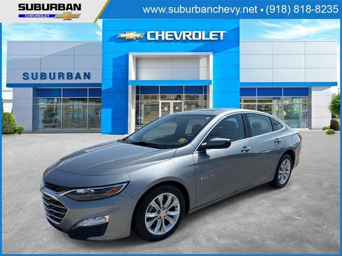 Used 2024 Chevrolet Malibu LT image 1