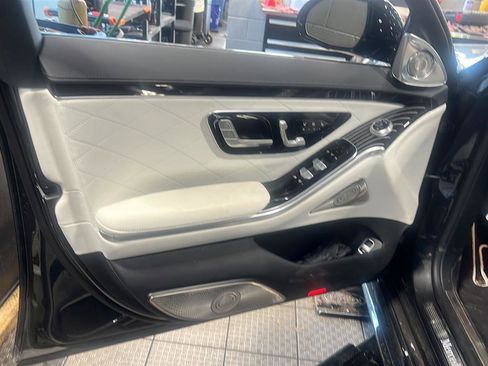 Used 2023 Mercedes-Benz S 580 4MATIC Sedan image 4