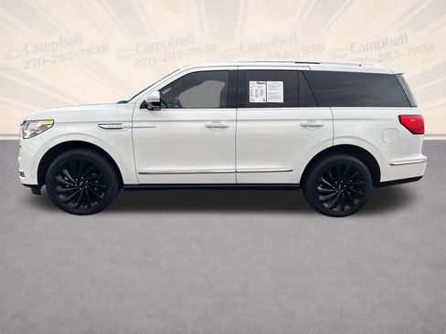 Used 2021 Lincoln Navigator Reserve image 2