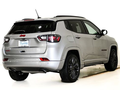 Used 2023 Jeep Compass Limited w/ Elite Group for (Red) Edition AWD/4WD image 6