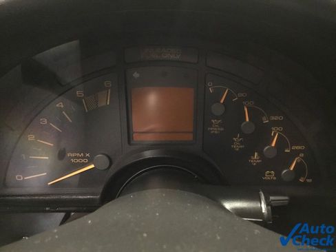 Used 1991 Chevrolet Corvette Coupe image 31