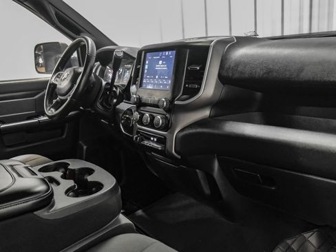 Used 2022 RAM 2500 Big Horn AWD/4WD image 13