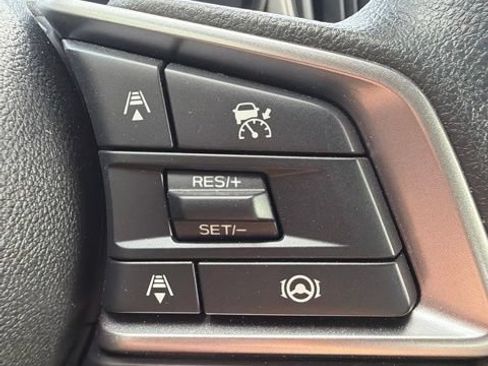 Used 2025 Subaru Impreza 2.0i AWD/4WD image 14