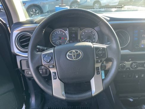 Used 2019 Toyota Tacoma SR5 image 14