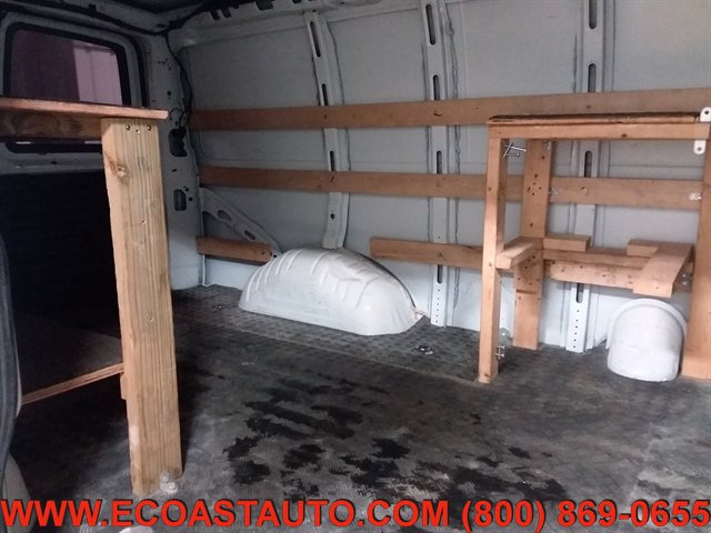Used 2019 Chevrolet Express 2500 w/ Driver Convenience Package RWD image 13