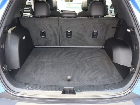 Used 2025 Chevrolet Equinox ACTIV w/ Safety and Technology Package FWD image 29