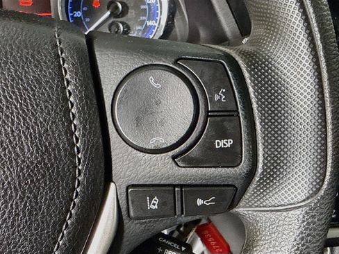 Used 2019 Toyota Corolla LE FWD image 15