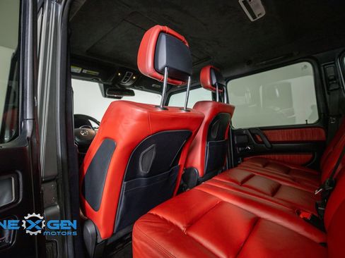 Used 2013 Mercedes-Benz G 63 AMG 4MATIC image 32