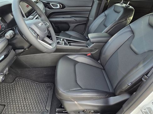 New 2026 Jeep Compass Latitude w/ Quick Order Package 29K image 7