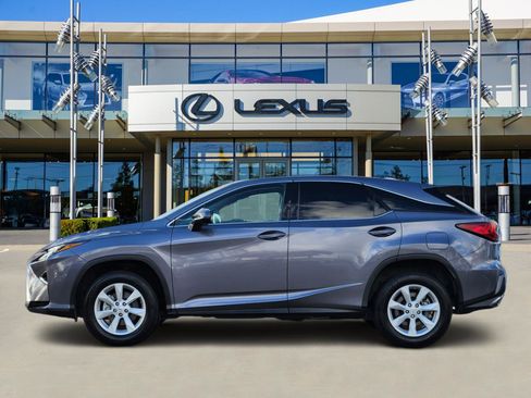 Used 2017 Lexus RX 350 FWD image 3