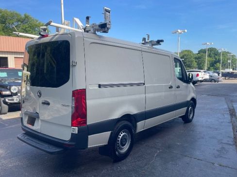 Used 2023 Mercedes-Benz Sprinter 2500 image 5