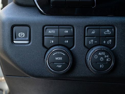 New 2026 Chevrolet Silverado 3500 High Country w/ Technology Package image 24