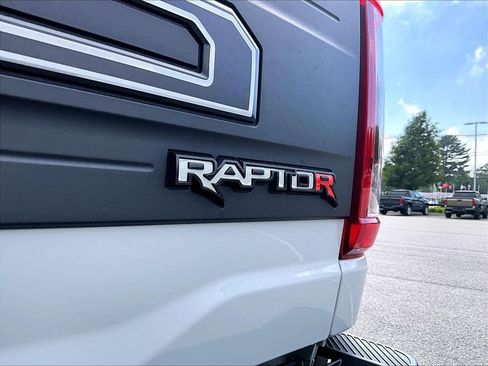 Used 2023 Ford F150 Raptor w/ Equipment Group 802A Raptor R AWD/4WD image 29