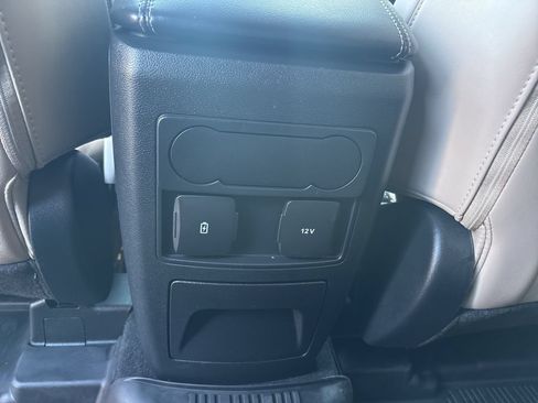 Certified 2023 Ford Explorer XLT w/ Equipment Group 202A AWD/4WD image 38