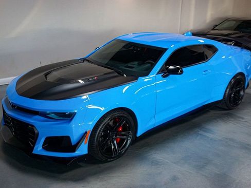 Used 2023 Chevrolet Camaro ZL1 image 71