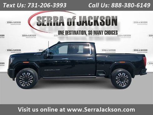 Used 2025 GMC Sierra 2500 Denali Ultimate AWD/4WD image 1