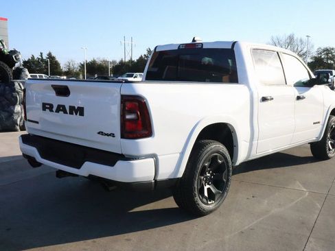 New 2026 RAM 1500 Big Horn AWD/4WD image 21